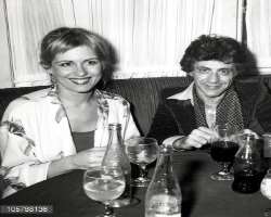 Frankie Valli consuming alcohol Frankie Valli consuming alcohol